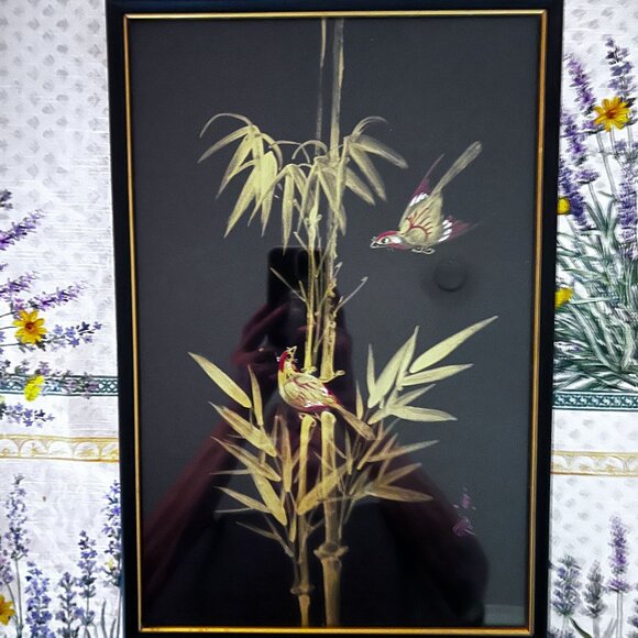 Vtg Asian Chinoiserie Bamboo & Birds Brush Painting on Silk In Black Gold Frame - Picture 4 of 15